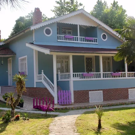 度假居 Bloom 萨潘贾