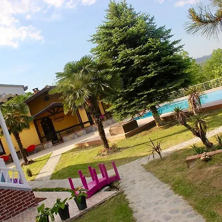 Bloom Holiday home